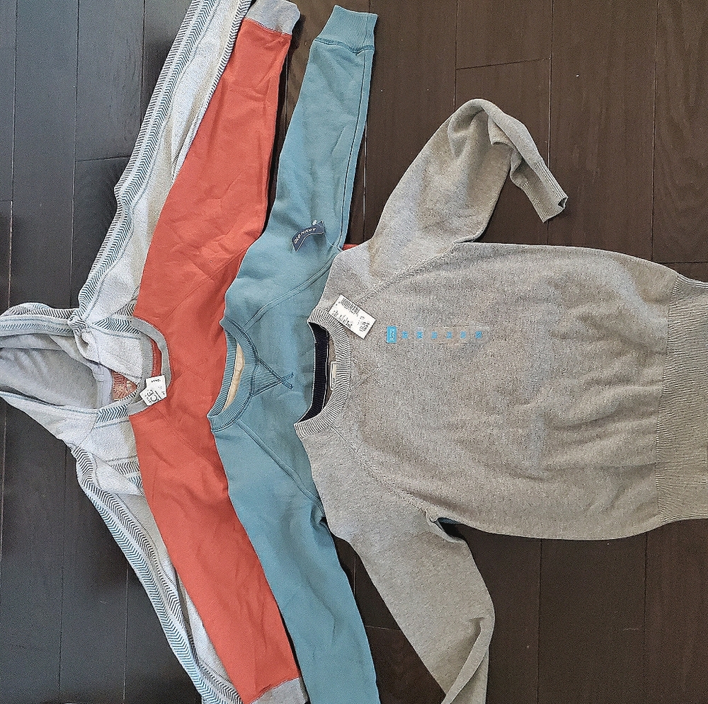 4 boys long sleeve tops